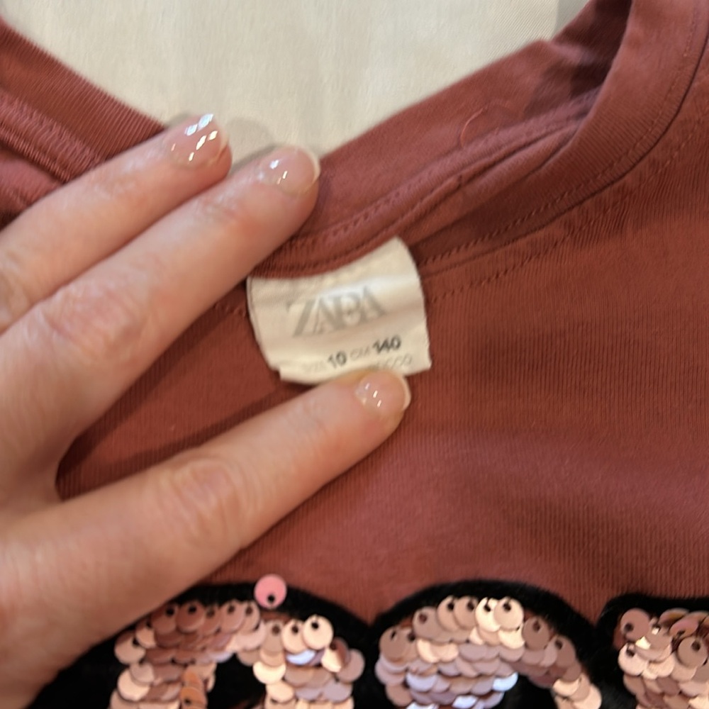 Zara Long Sleeve - Picture 3 of 3